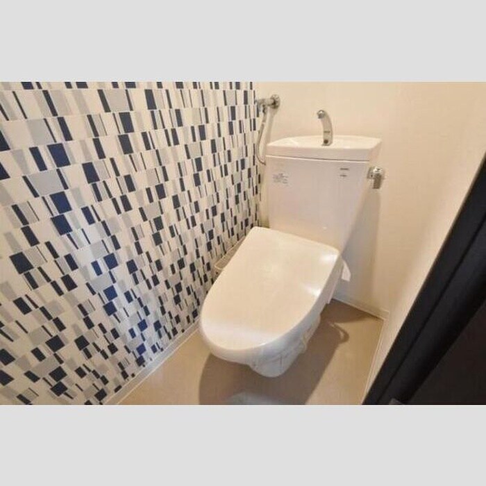 物件内観写真13　(トイレ)