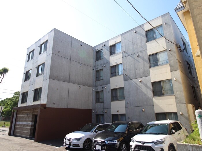 物件外観写真1　(外観写真)