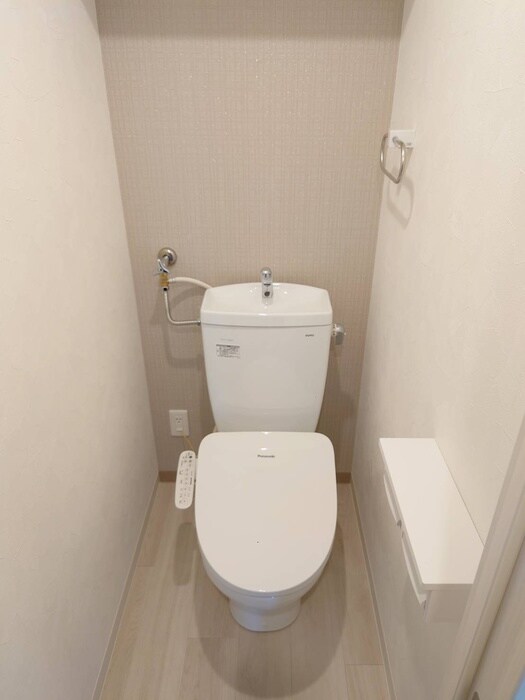 物件内観写真15　(トイレ)