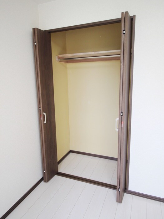 物件内観写真11　(収納)