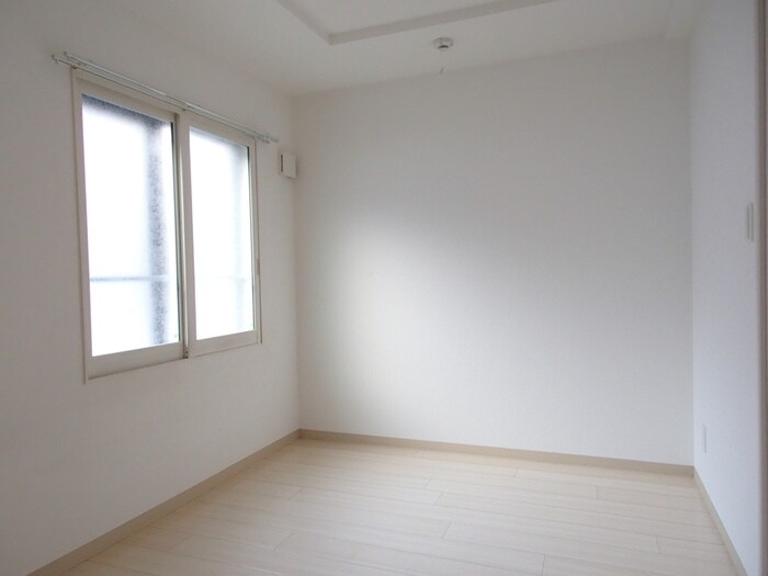 物件内観写真11　(居室)