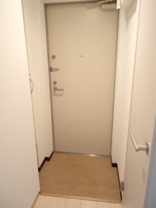物件内観写真19　(玄関)