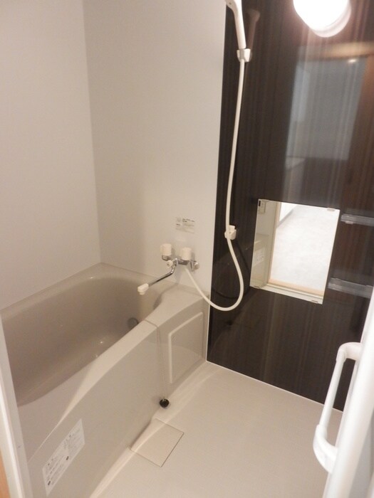 物件内観写真9　(バス／シャワールーム等)
