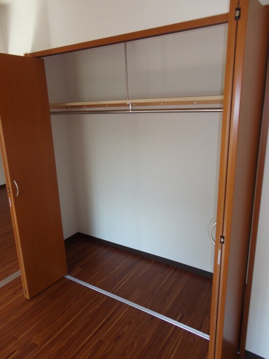 物件内観写真7　(収納)
