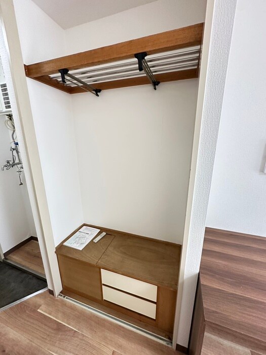 物件内観写真16　(収納)