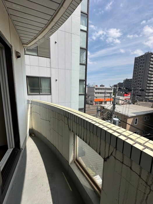 物件内観写真18　(ベランダ・バルコニー)