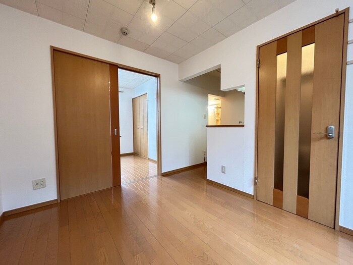 物件内観写真7　(居室)