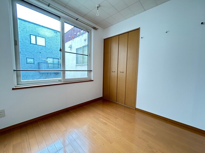 物件内観写真16　(居室)