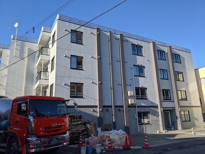 グランメール平岸1-2の物件外観写真