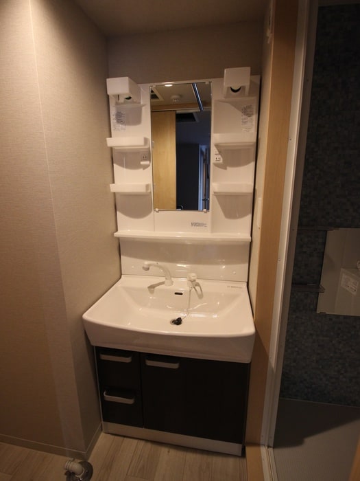 物件内観写真7　(洗面)