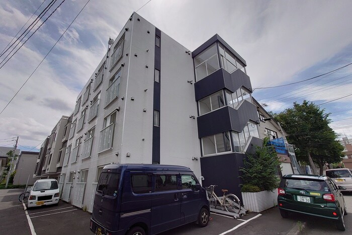 物件外観写真1　(外観写真)