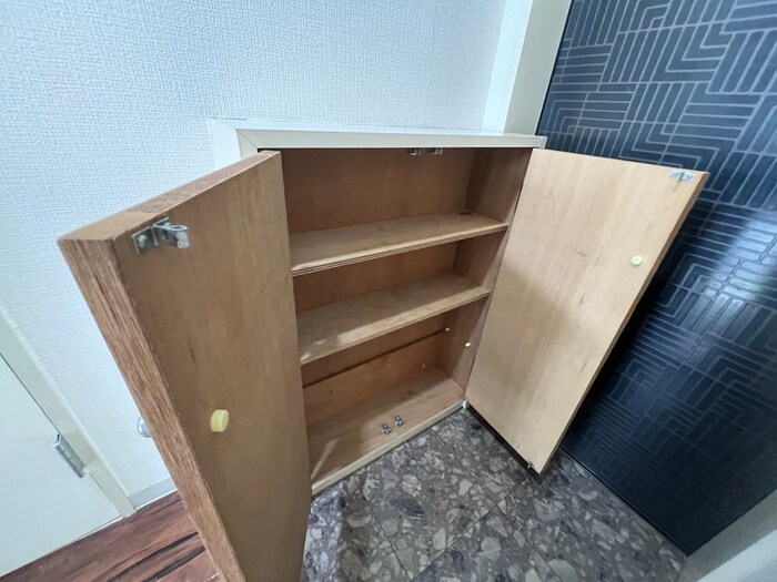 物件内観写真16　(靴箱)
