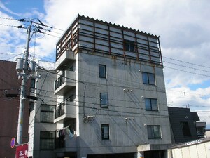 ファースト１外観写真