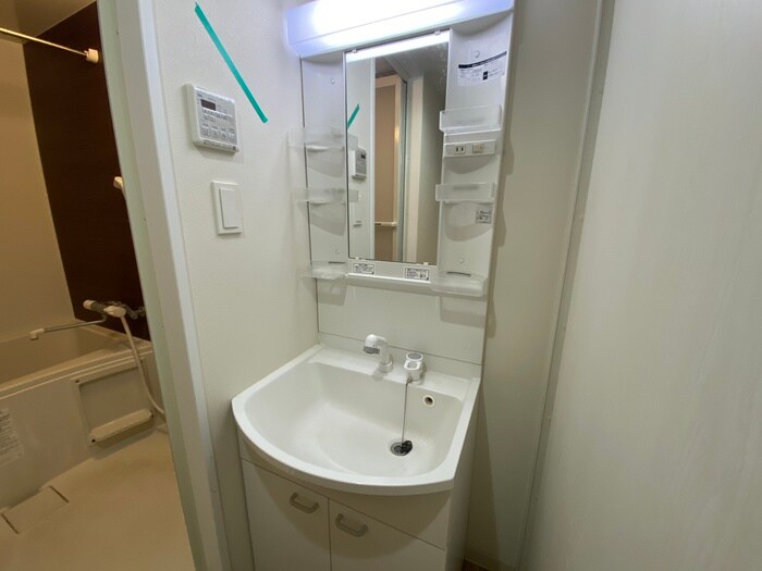 物件内観写真16　(洗面)