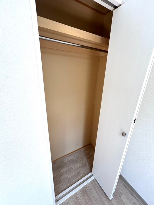 物件内観写真15　(収納)