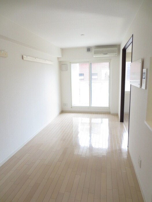 物件内観写真11　(居室)