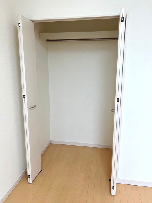 物件内観写真11　(収納)