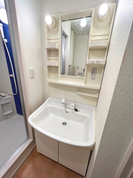 物件内観写真15　(洗面)