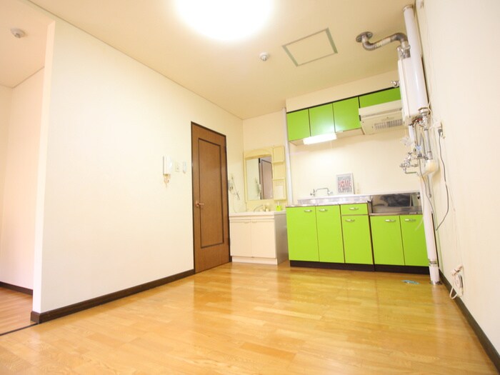 物件内観写真9　(居室)