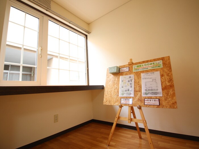 物件内観写真17　(居室)