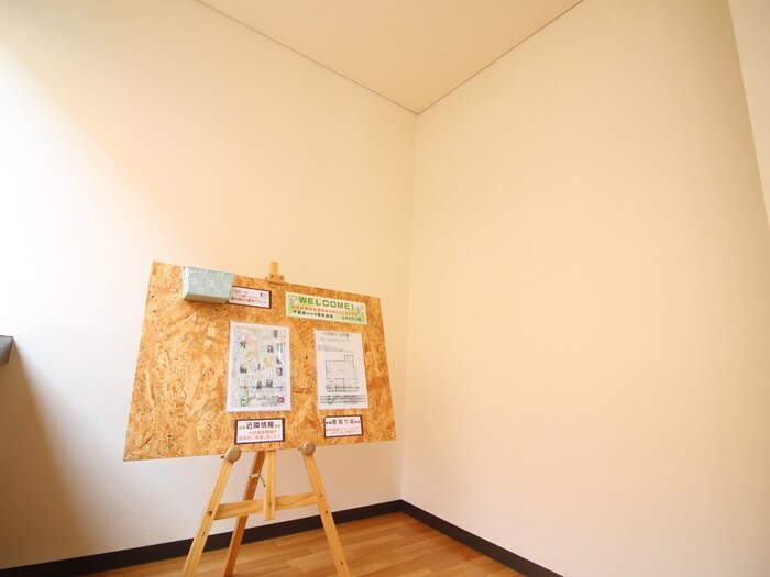 物件内観写真18　(居室)