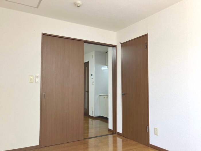 物件内観写真15　(居室)