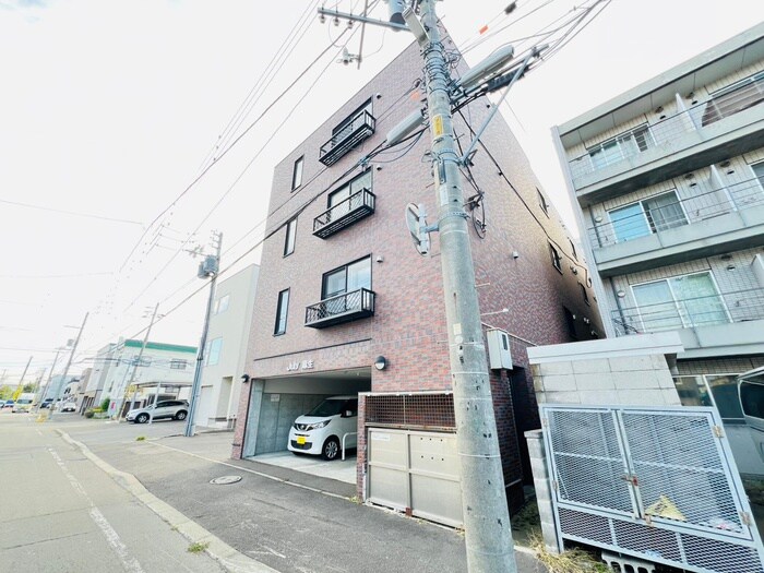 物件外観写真2　(外観写真)