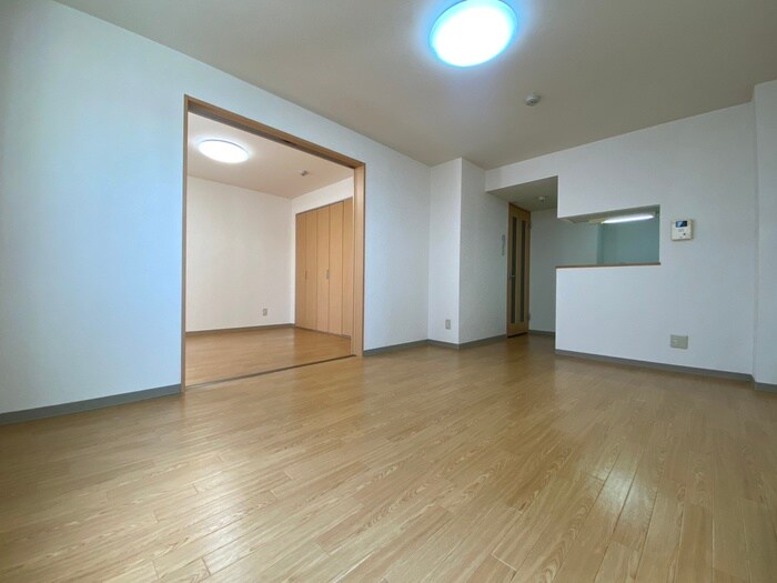 物件内観写真12　(居室)