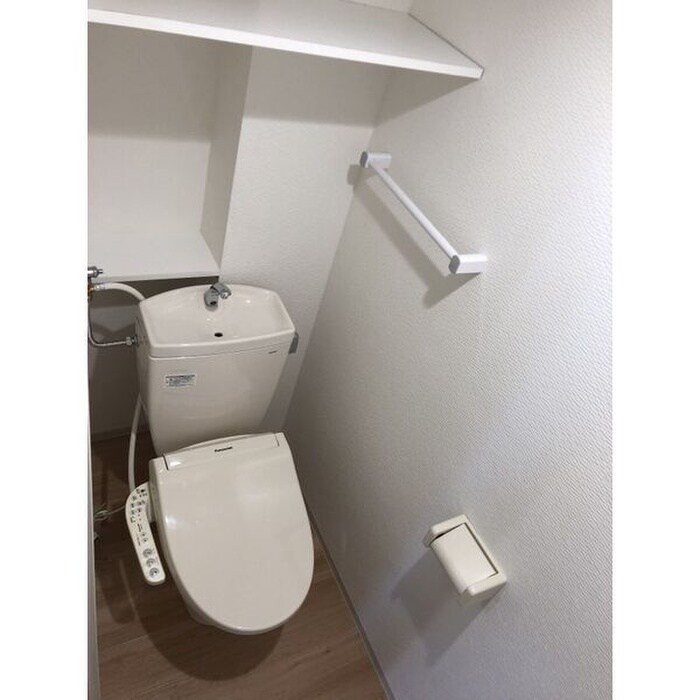 物件内観写真13　(トイレ)