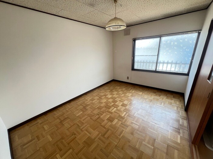 物件内観写真9　(居室)