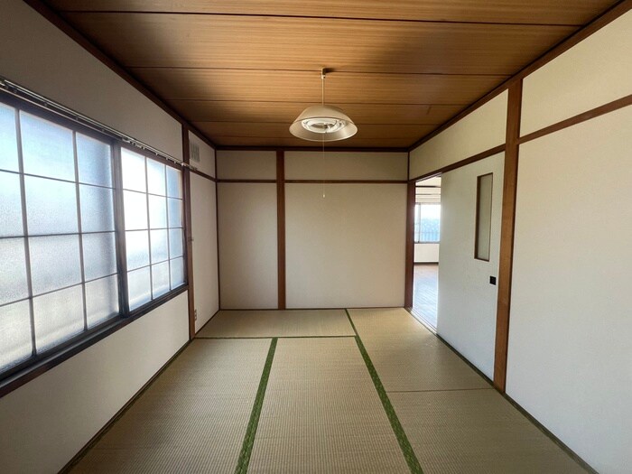 物件内観写真10　(居室)