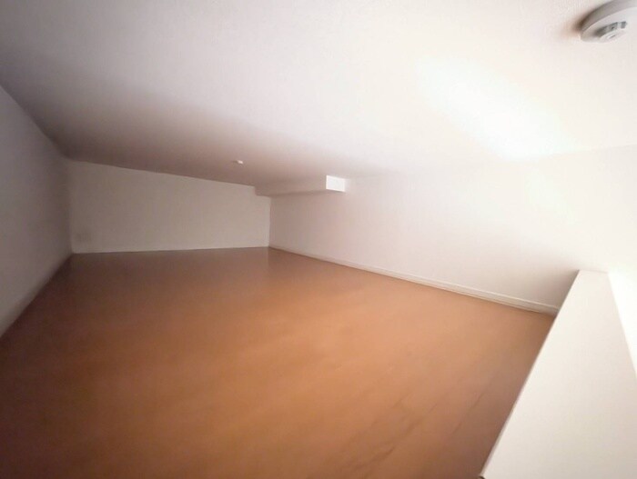 物件内観写真12　(ロフト)