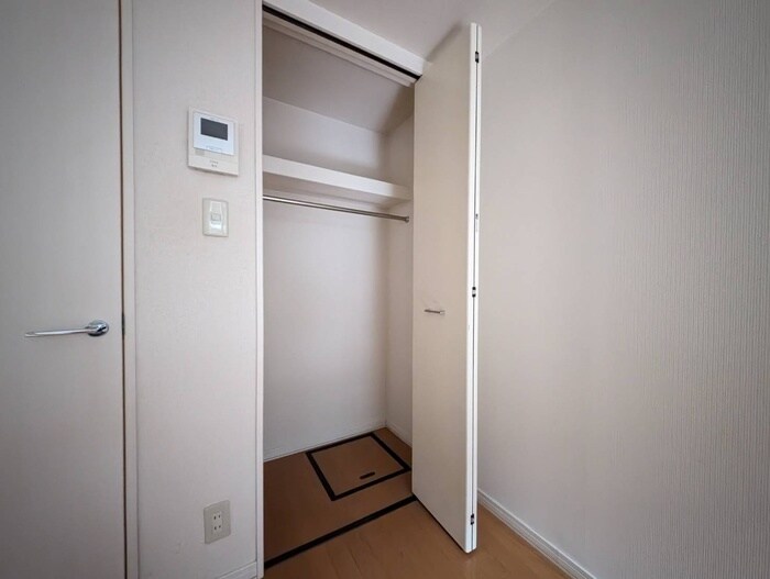物件内観写真14　(収納)