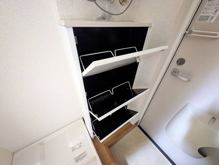 物件内観写真15　(靴箱)