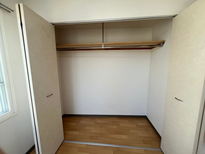 物件内観写真11　(収納)