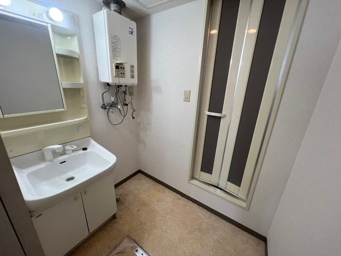 物件内観写真14　(洗面)