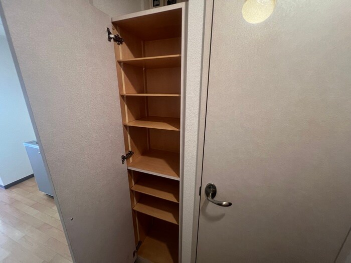 物件内観写真17　(靴箱)