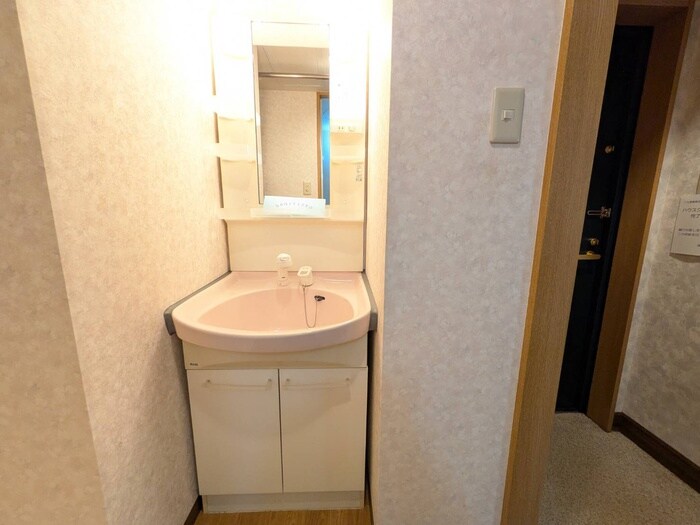 物件内観写真15　(洗面)