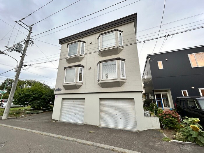 物件外観写真5　(外観写真)