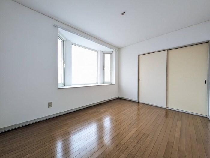 物件内観写真18　(居室)