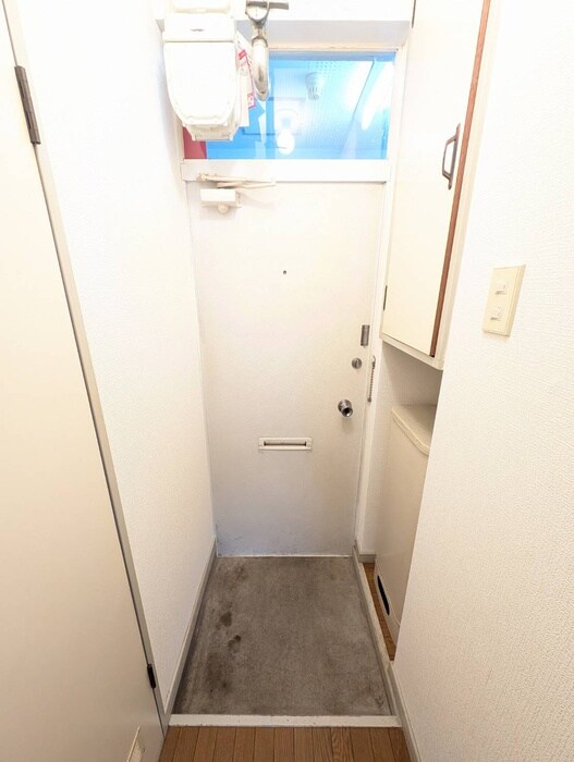 物件内観写真22　(玄関)