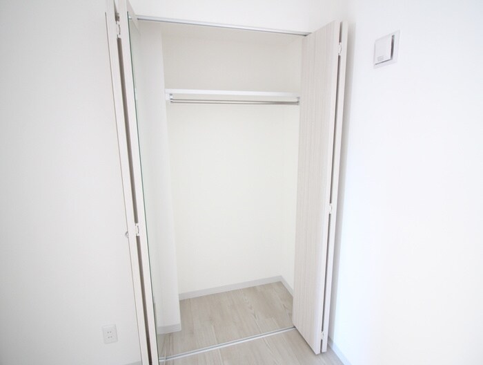 物件内観写真15　(収納)