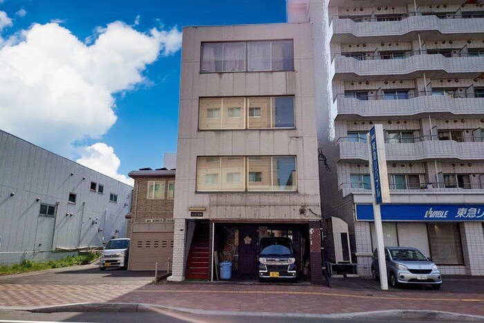 物件外観写真1　(外観写真)