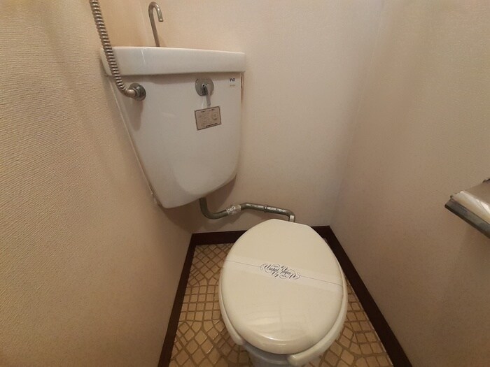 物件内観写真14　(トイレ)