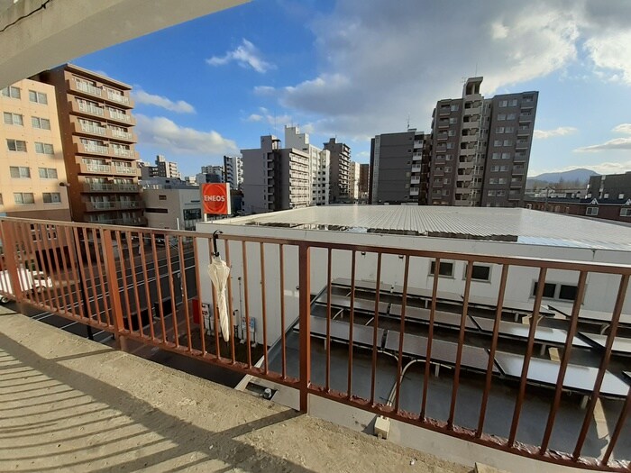 物件内観写真22　(室内からの展望)