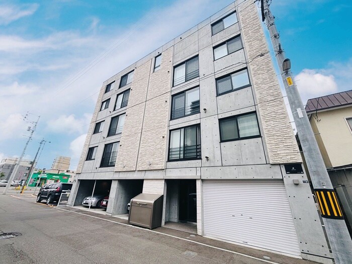 物件外観写真2　(外観写真)