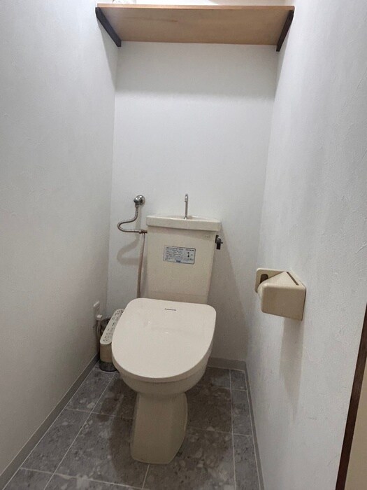 物件内観写真13　(トイレ)