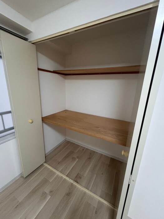物件内観写真16　(収納)