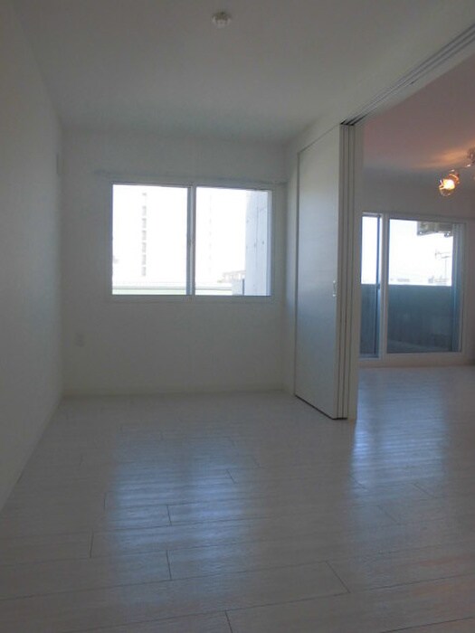 物件内観写真14　(居室)