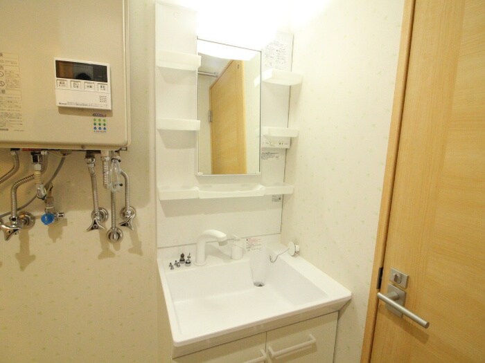 物件内観写真13　(洗面)